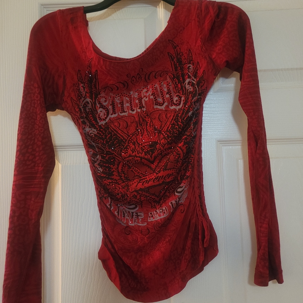 Sinful top
